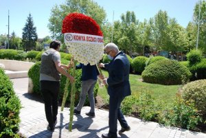 14 MAYIS ECZACILIK BAYRAMI ve ATATÜRK ANITI'NA ÇELENK SUNUMU