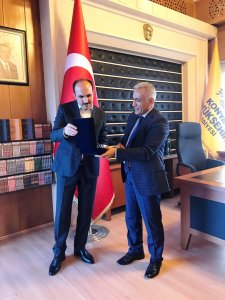 ODAMIZ YÖNETİM KURULU KONYA BÜYÜKŞEHİR BELEDİYE BAŞKANI SN. UĞUR İBRAHİM ALTAY'I ZİYARET ETTİLER
