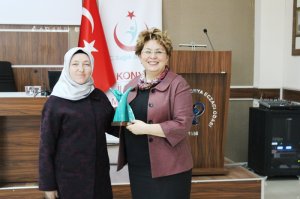 FARMAKOVİJİLANS EĞİTİMİ DÜZENLENDİ