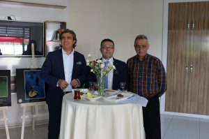 Eczanede Eleman Yönetimi Ve Durumsal Liderlik İsimli Eğitim Düzenlendi.