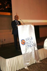 SELÇUK ECZA DEPOSU VE FARMAZİ AKADEMİ İŞBİRLİĞİ İLE MESLEKİ GELİŞİM TOPLANTISININ İKİNCİSİ DÜZENLENDİ