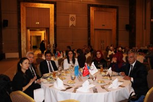 14 Mayıs Eczacılık Günü Gala Yemeği Ve Plaket Töreni Düzenlendi.