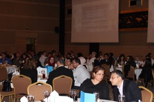 14 Mayıs Eczacılık Günü Gala Yemeği Ve Plaket Töreni Düzenlendi.