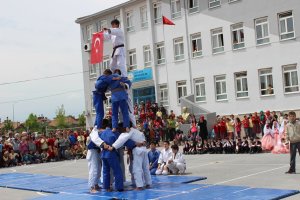 Şehit Pilot Ayfer Gök Ortaokulu Kütüphanesi Açılışı
