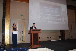 14 Mayıs Eczacılık Günü Gala Yemeği Ve Plaket Töreni Düzenlendi.