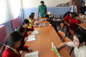 Şehit Pilot Ayfer Gök Ortaokulu Kütüphanesi Açılışı