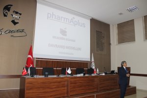 Geleceğin Eczanesi Davranış Modelleri Konferansı Düzenlendi.