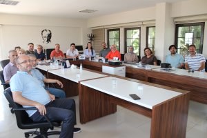 KAMU’DA ÇALIŞAN ECZACILARIMIZ ODAMIZA ÜYE OLMUŞTUR.