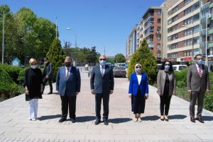 14 MAYIS ECZACILIK BAYRAMI ve ATATÜRK ANITI'NA ÇELENK SUNUMU