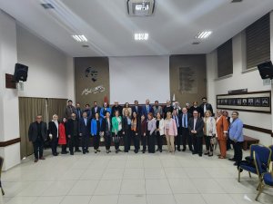 ECZACILIK FAKÜLTESİ DEKANLARIMIZLA ODAMIZDA BİR ARAYA GELDİK