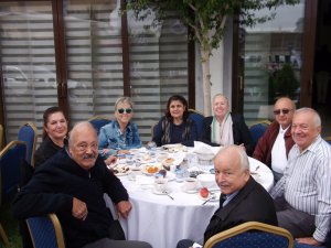 ODAMIZ VE MERCEDES-BENZ İŞ BİRLİĞİ İLE ODAMIZDA KAHVALTI DÜZENLENDİ