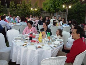 Odamız Bahçesinde İftar Yemeği Programı Düzenlendi.