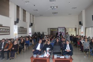 SAĞLIKLI YAŞAM İÇİN DOĞAL BESİN DESTEKLERİNİN YERİ VE ÖNEMİ KONULU SEMİNER DÜZENLENDİ.