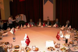 GELENEKSEL İFTAR YEMEĞİ PROGRAMI DÜZENLENDİ