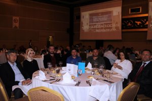 14 Mayıs Eczacılık Günü Gala Yemeği Ve Plaket Töreni Düzenlendi.