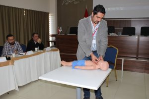 14-15 Nisan 2016 Tarihlerinde Sertifikalı Temel İlk Yardım Eğitim Programı Düzenlendi.