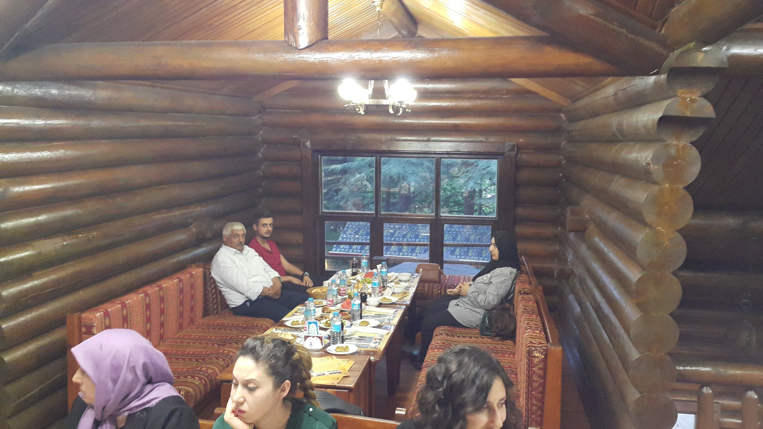 AKŞEHİR VE ILGIN İLÇELERİNDEKİ MESLEKTAŞLARIMIZ İLE  İFTARDA BULUŞTUK.
