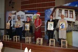 “KÖŞK-Ü MUAMMA” İsimli Tiyatro Oyunu Meslektaşlarımıza Özel Gösterim olarak sergilendi.