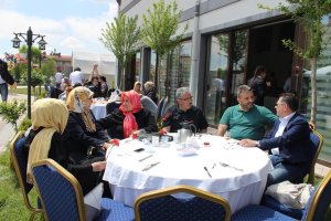 Geleneksel Anneler Günü Brunch Etkinliği
