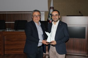 KLİNİK ECZACILIK EĞİTİM SERİSİ: DİYABET EĞİTİMİ DÜZENLENDİ