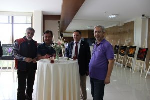 Fotoğraf Sanatçısı Ecz. Reha BİLİR ve Akın ACAR' ın Çığlık İsimli Fotoğraf Sergisi Açılışı Yapıldı.