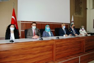 14 MAYIS ECZACILIK BAYRAMI ve ATATÜRK ANITI'NA ÇELENK SUNUMU