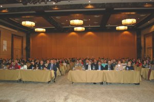 SELÇUK ECZA DEPOSU VE FARMAZİ AKADEMİ İŞBİRLİĞİ İLE EĞİTİM DÜZENLENDİ