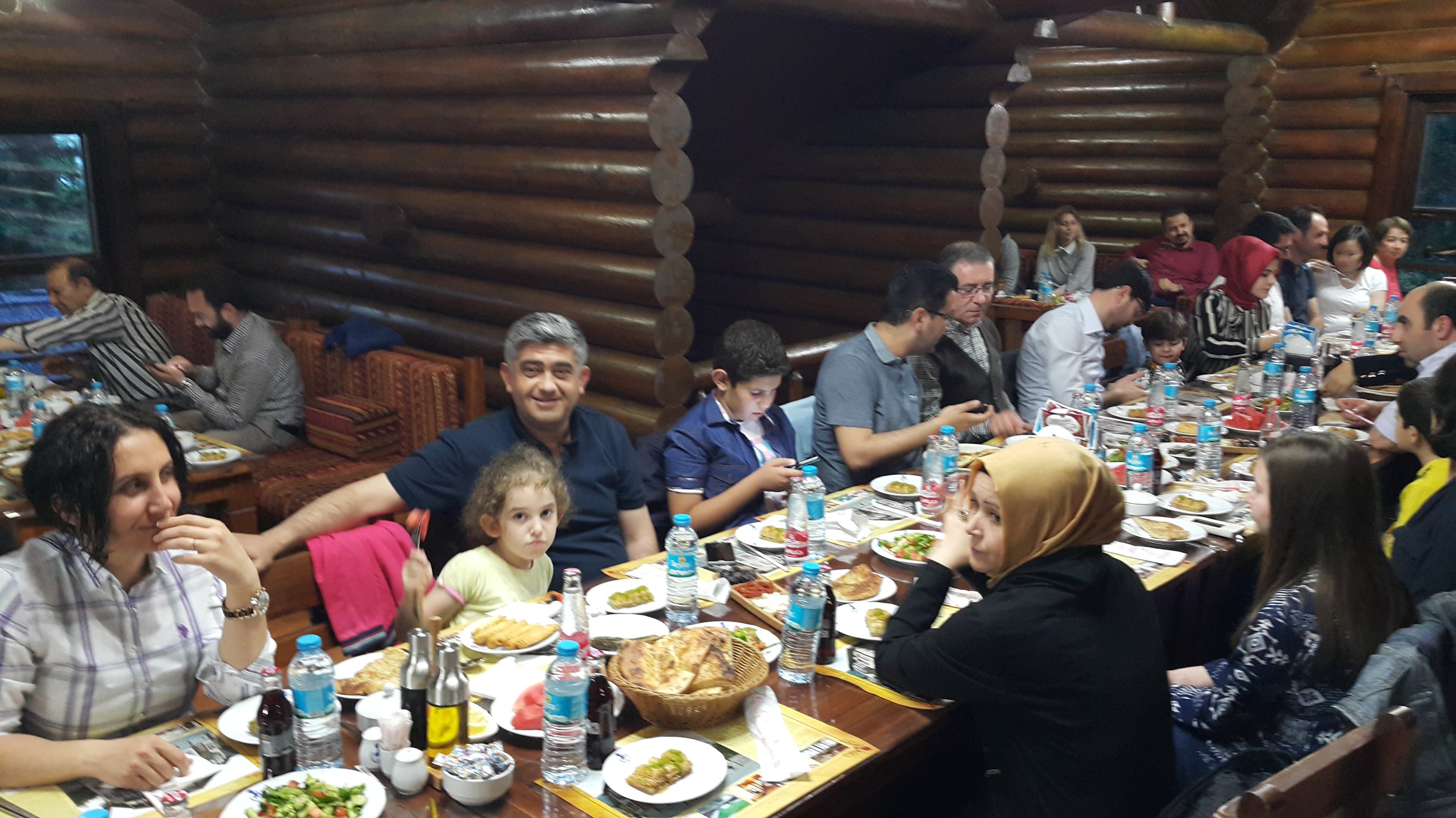 AKŞEHİR VE ILGIN İLÇELERİNDEKİ MESLEKTAŞLARIMIZ İLE  İFTARDA BULUŞTUK.