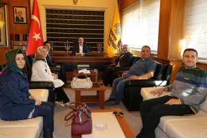 ODAMIZ YÖNETİM KURULU KONYA BÜYÜKŞEHİR BELEDİYE BAŞKANI SN. UĞUR İBRAHİM ALTAY'I ZİYARET ETTİLER