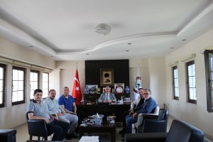 BURSA ECZA KOOPERATİFİ YÖNETİCİLERİNİN ODAMIZI ZİYARETİ HAKKINDA