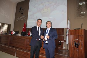 Geleceğin Eczanesi Davranış Modelleri Konferansı Düzenlendi.