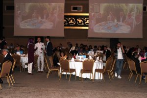 14 Mayıs Eczacılık Günü Gala Yemeği Ve Plaket Töreni Düzenlendi.