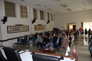 KLİNİK ECZACILIK EĞİTİM SERİSİ: DİYABET EĞİTİMİ DÜZENLENDİ