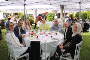 ANNELER GÜNÜ KAHVALTISI VE PLAKET TÖRENİ HAKKINDA