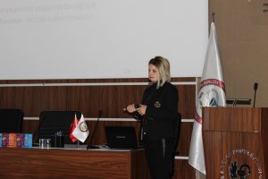 BESİN TAKVİYELERİNİN SAĞLIK İÇİN ÖNEMİ KONULU EĞİTİM SEMİNERİ DÜZENLENDİ