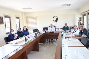 ECZ. KADRİYE BÜYÜKOVALI ODAMIZA ÜYE OLMUŞTUR