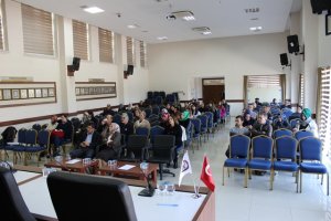MİADI DOLAN İLAÇLARIN İMHASI VE MAJİSTRAL REÇETELERLE İLGİLİ BİLGİLENDİRME TOPLANTISI DÜZENLENDİ
